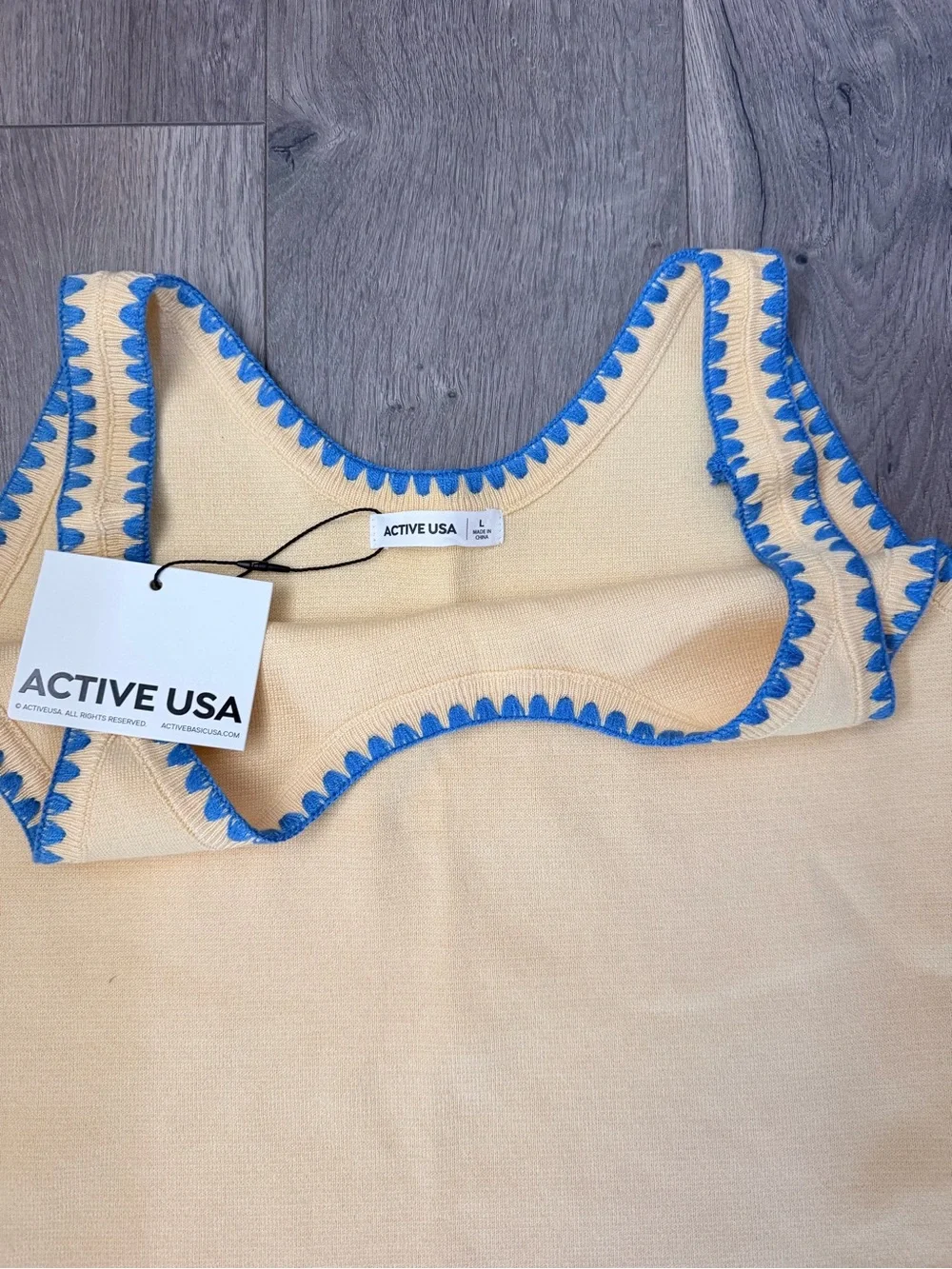 Active USA Yellow Tank with Blue Trim Accent - Picture 2 of 2